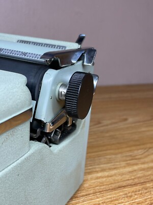 Black Replacement Knob (Left or Right) for Hermes 2000 Portable Typewriters