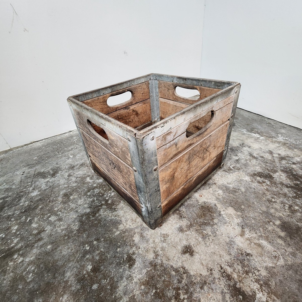 Vintage Bell Wood Metal Milk Crate | eBay