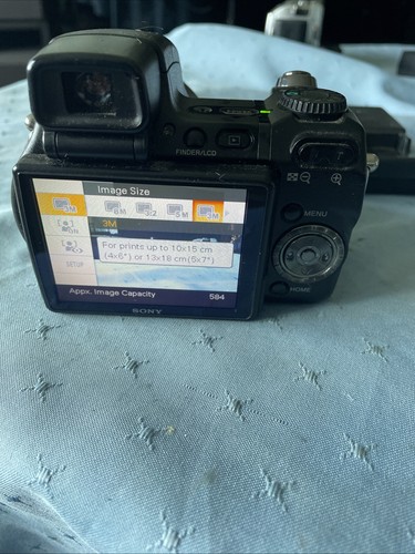 Sony CyberShot DSC-H9 8MP Digital Camera 15x - Picture 12 of 13