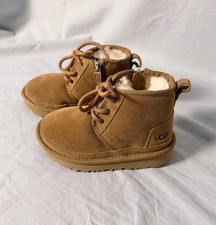 UGG Toddler Jesse Bow II Suede Boots Size 9