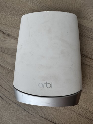 Netgear orbi Combo Router RBR750 With Satellite RBS750 - TESTED - Afbeelding 3 van 13