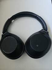 Sony WH-1000XM2 Wireless Noise-Canceling Headphones Black