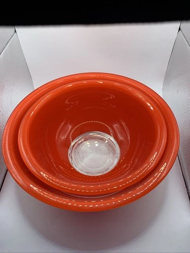 2 Vintage Pyrex Primary Color Red Clear Bottom Mixing Bowls Nesting 323 325