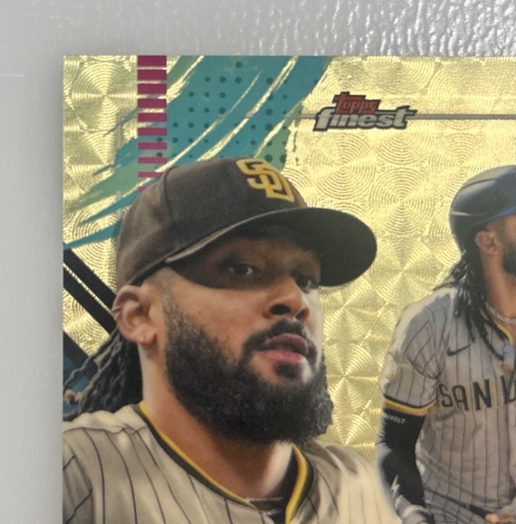 2026 Topps Finest Fernando Tatis Jr. Super Rare Superfractor 1/1 Padres SSP view 2
