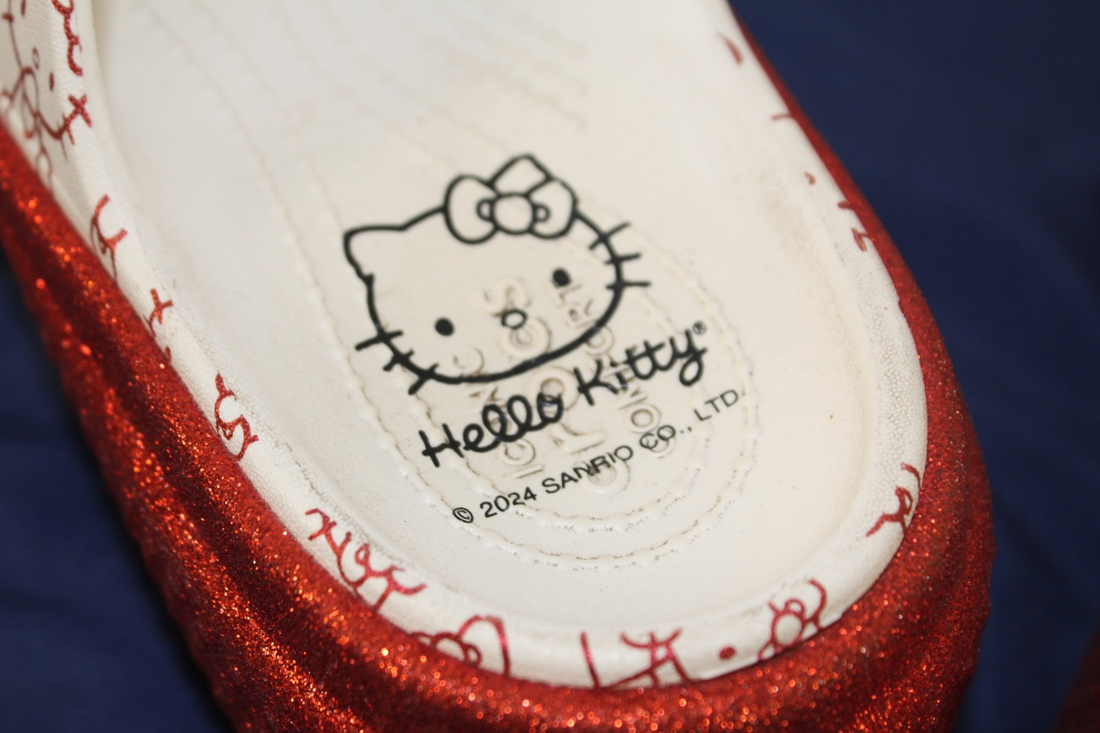 Crocs Hello Kitty Red Glitter Platform Clogs Wome… - image 5