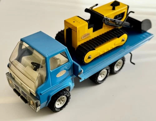 Tonka 1975-76 Gas Turbine Rollback Ramp Hoist Truck with Matching T-6 Loader