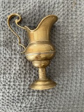 Messingkrug auf Standfu&szlig;, Barock Prunkkanne
