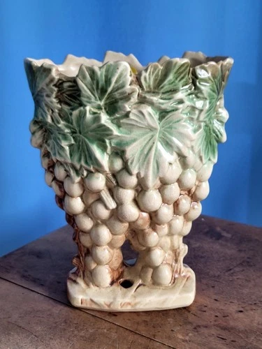Mccoy Pottery Grapes & Vines Large Double Vase(3486A1)Planter Great Condition
