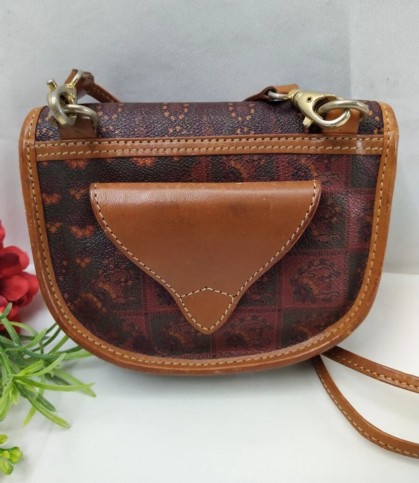 Bolso Bandolera Pequeño ESCADA Cuero Recubierto Marrón Tono Dorado Hebilla Cierre Solapa Foto 3 de 4