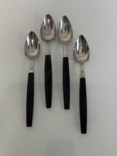 Serrated Grapefruit Spoons Set Of 4 Stainless Black Plastic Handles Japan Vtg
