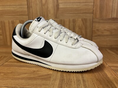 RARE  Size 9.5 - Nike Cortez Basic Leather White Black 819719-100