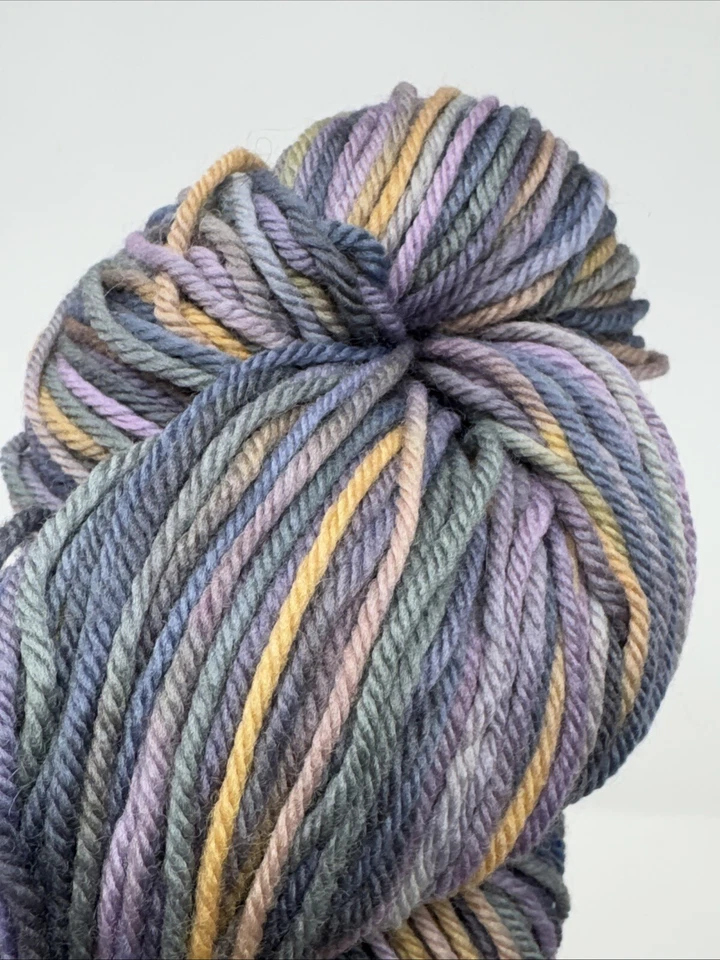 1 Mountain Colors 4/8’s 100% lana hilo peinado teñido a mano dulce lavanda 250yds Foto 2 de 4