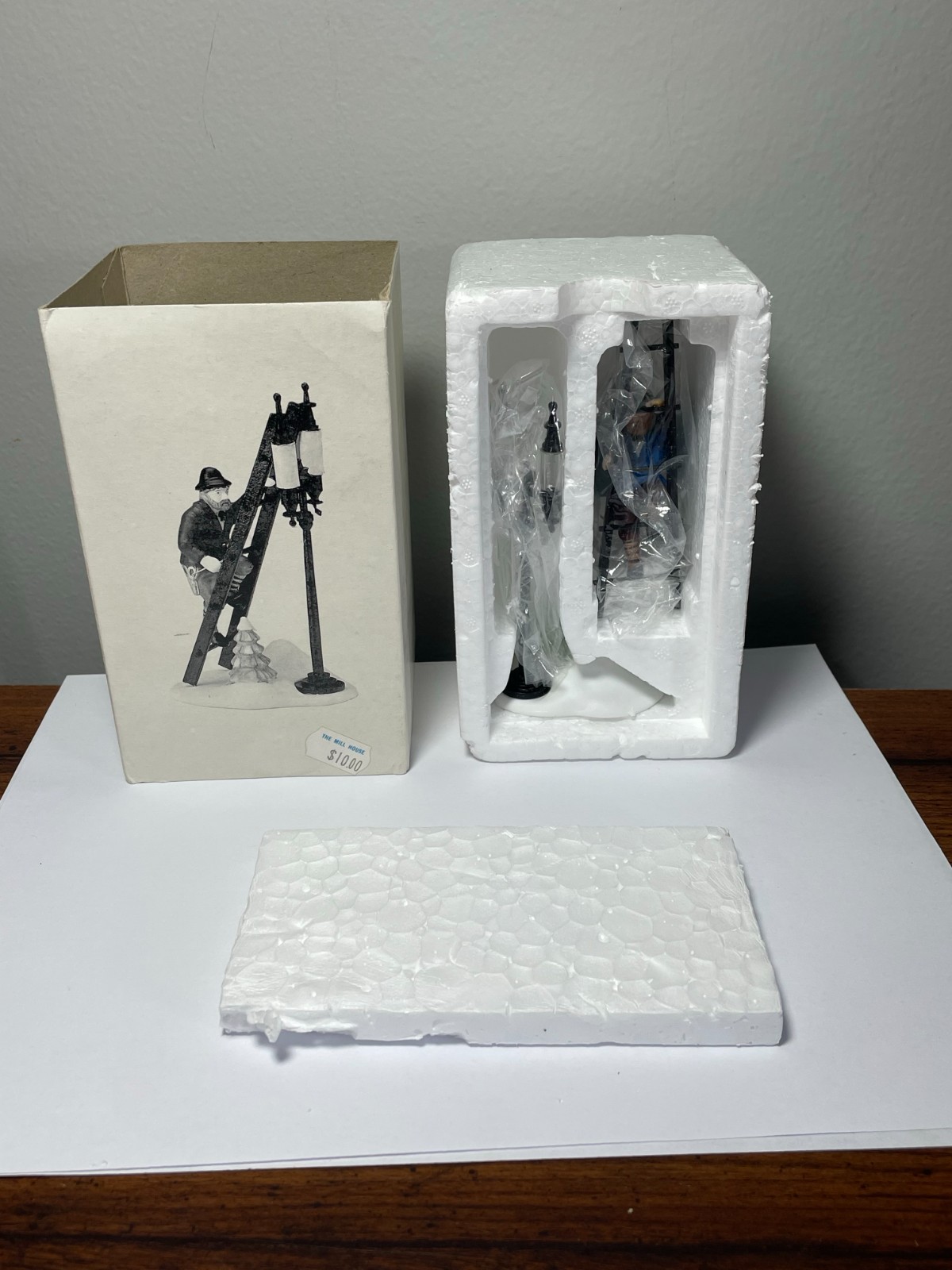 Click here to see eBay Auction
