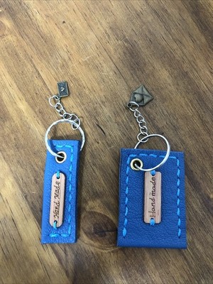 Handgefertigter Leder-Schlüsselanhänger Schlüsselanhänger einzigartig minimalistisch Geschenk 100 % echt  