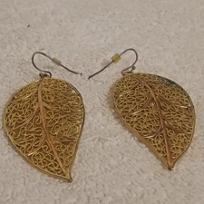 Gold Leaf Dangling Pierced Earrings With Fancy Design Fashion Jewerly