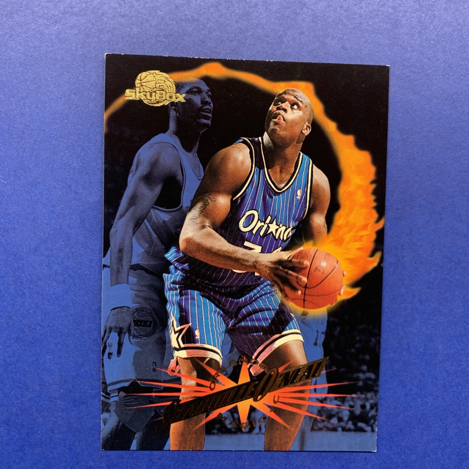 1995-96 Skybox Shaquille O’Neal with Hakeem Olajuwon in background #89  Magic 