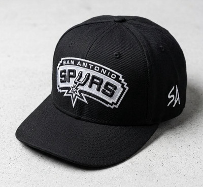 San Antonio Spurs Black Adjustable Hat Curved Brim Basketball Cap Fan Gear