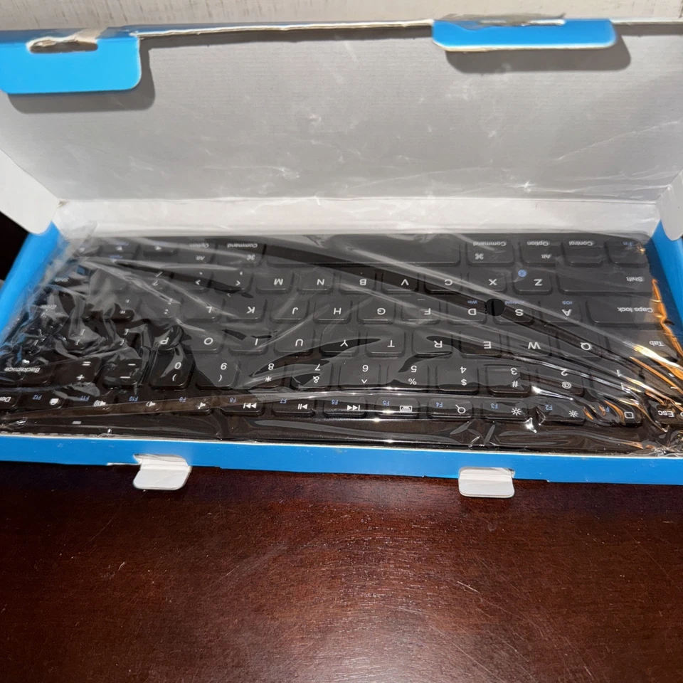 Anker Ultra Slim Bluetooth Keyboard New Open Box - Image 2 of 4