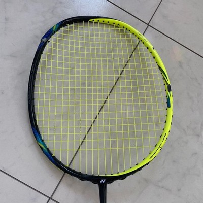 The ASTROX 77 badminton racket is broken!