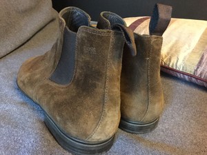 hugo boss suede chelsea boots