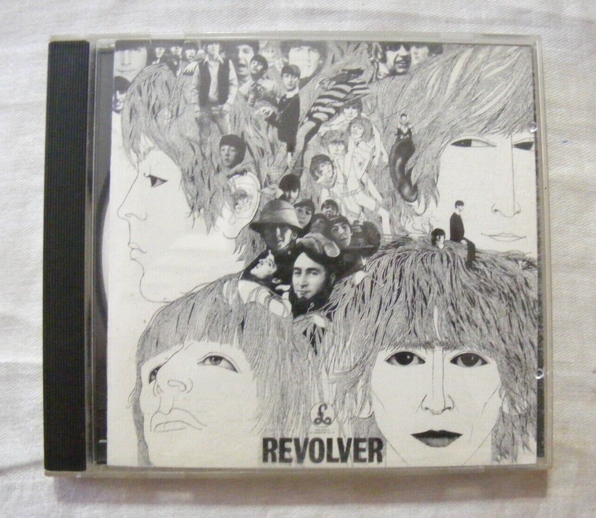 Vintage The Beatles CD Revolver 4-g | eBay