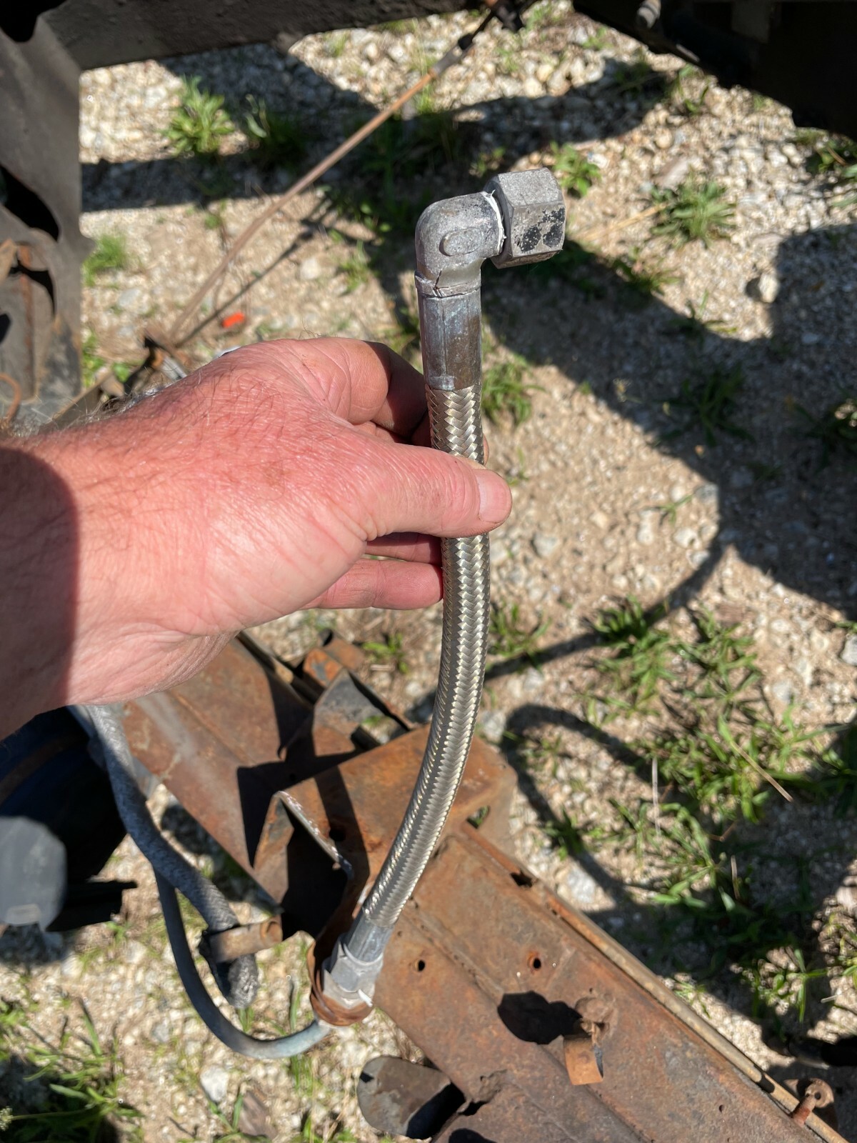 ROLLS ROYCE SILVER CLOUD BENTLEY FUEL PIPE. THE WORLDS LARGEST USED INVENTORY