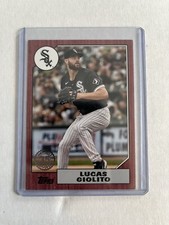 2022 Topps Series 1 Lucas Giolito 1987 35th Anniversary Red Parallel /10 Chicago