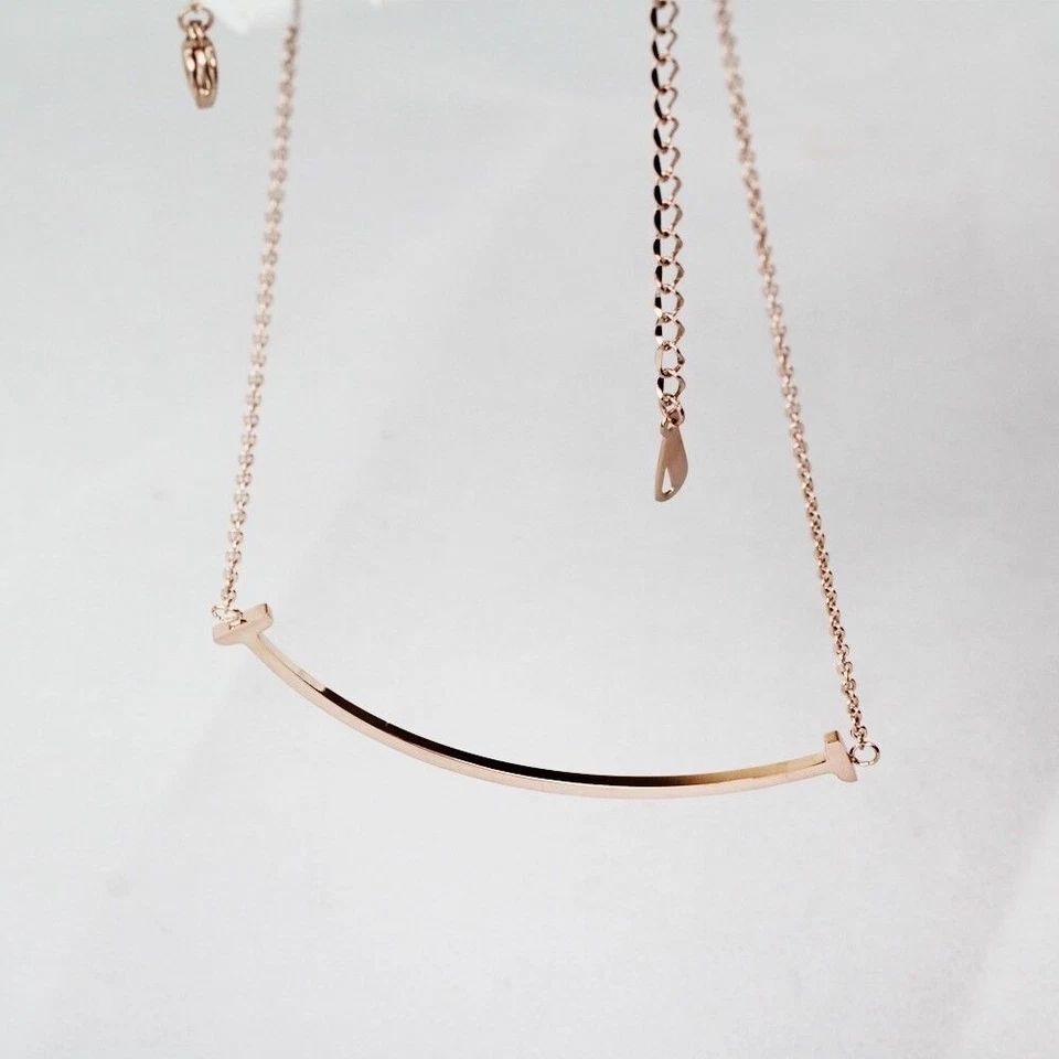 18K Rose Gold Filled Women's Solid Smile Lucky Bar Pendant Charm Chain Necklace — 第 4/4 张图片