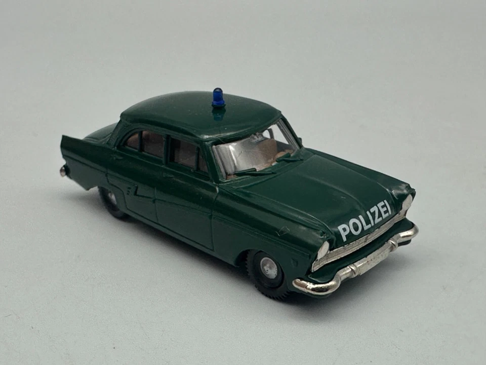 Brekina Ford Taunus 17A Sedan Police Polizei, Green, 1:87, HO Scale, NIB - Image 4 of 4