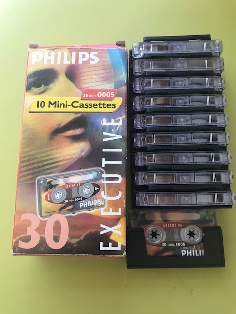 Philips LFH 0005 Mini Cassette Tapes 15 min per side box of 10 Tapes