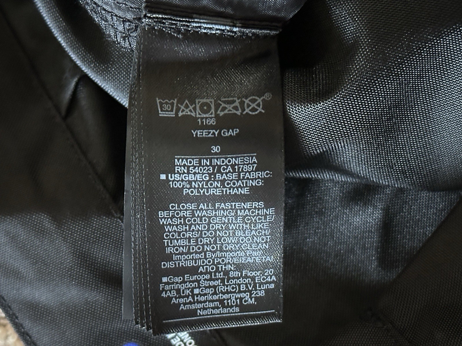 Size 30 - Yeezy Gap Balenciaga Cordura Nylon Cargo Pants Black New thumbnail 5