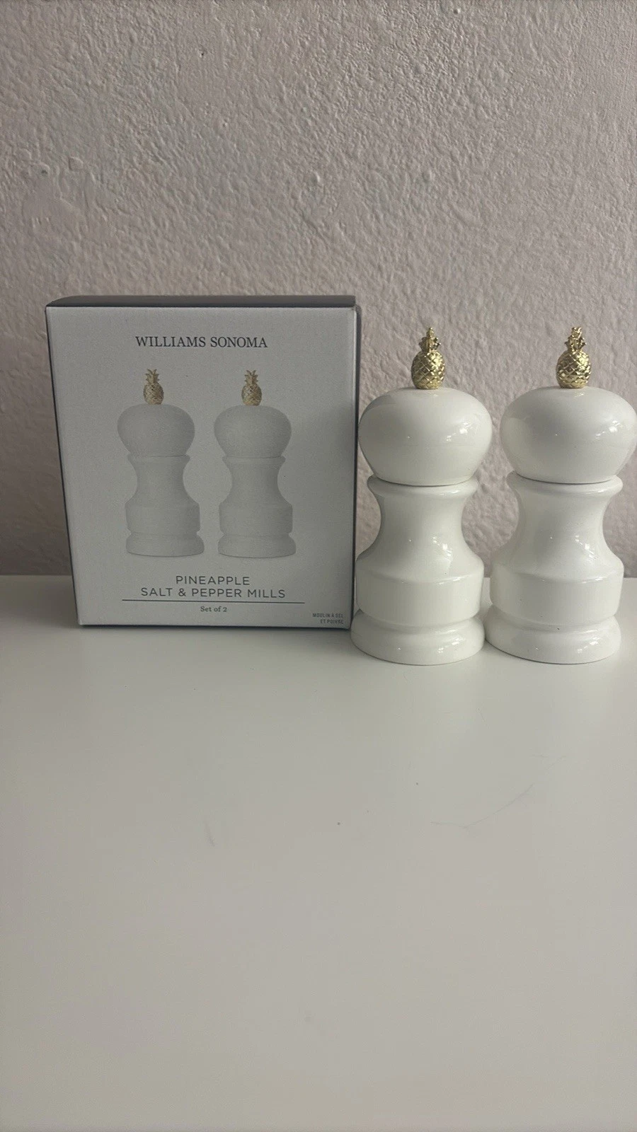 Williams Sonoma Pineapple Salt Pepper Mills