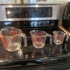Anchor Hocking Glass Measuring Cups, 3 Piece Set (1 , 2, 4 Cups).
