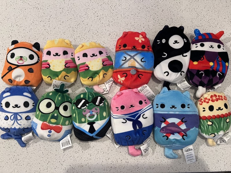 CATS VS. PICKLES Lot Of 12 NO TAGS