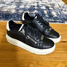 DKNY Black/White Leather Low Top Lace-Up Side Zipper Sneakers Men