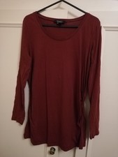 Maternity top: size 10 New Look burgundy long sleeves, excellent condition
