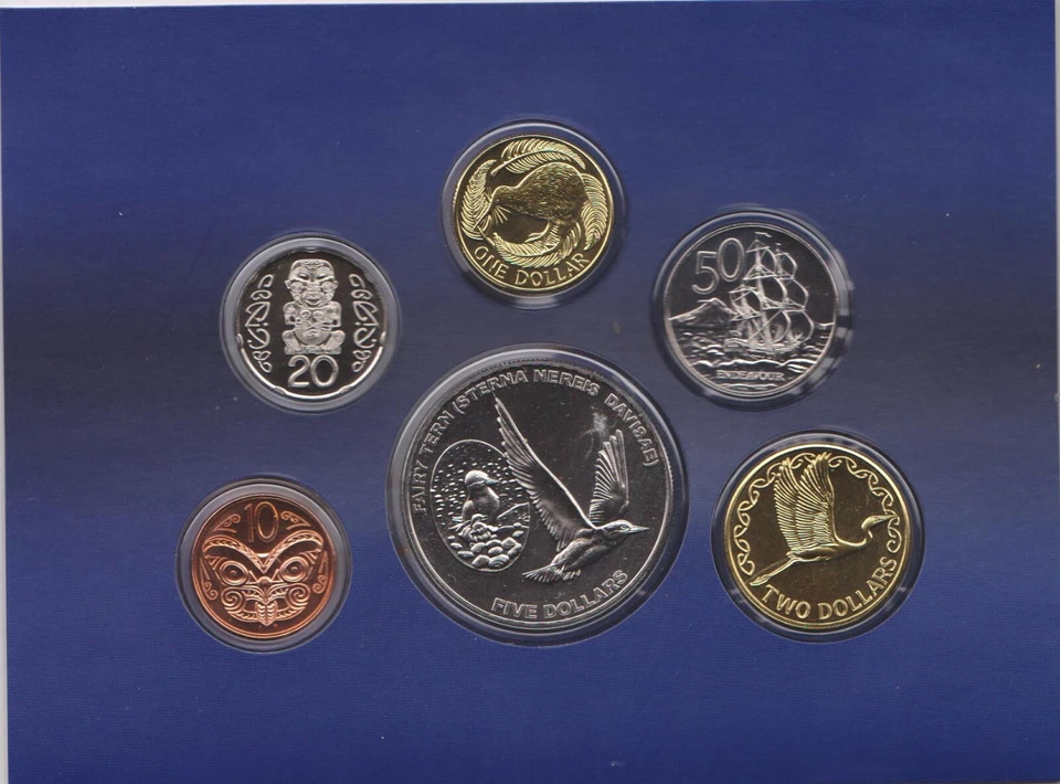 New Zealand  - 2012 - Brilliant Uncirculated Coin Set - Fairy Tern - Image 3 of 4