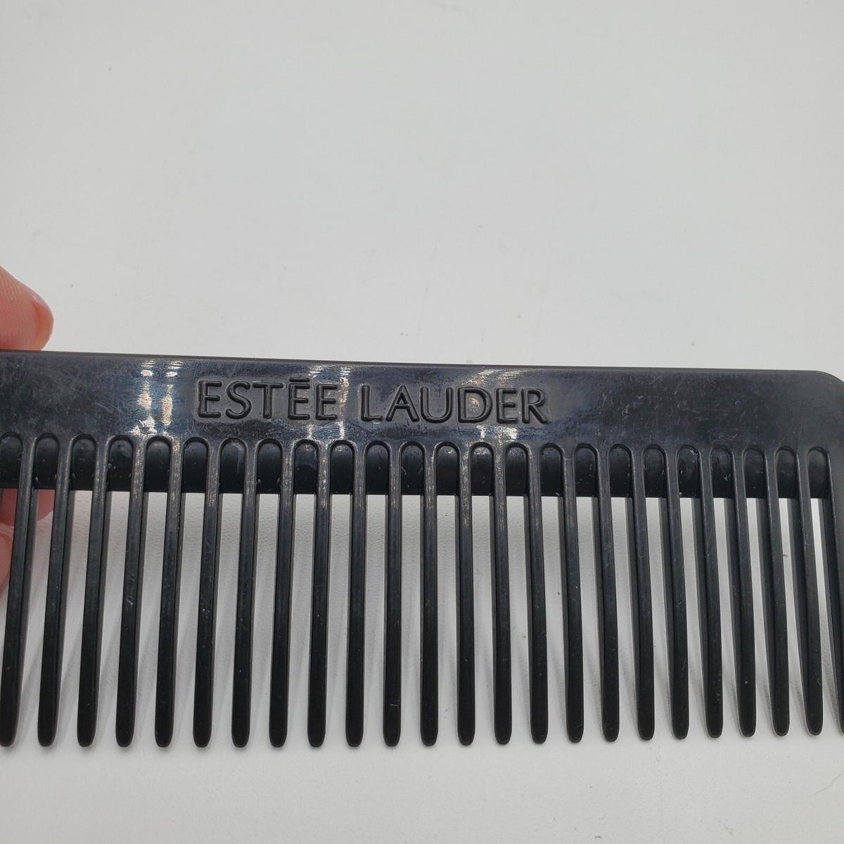 Vintage Estee Lauder Hair Comb Black Plastic Wide Tooth  display picture 3