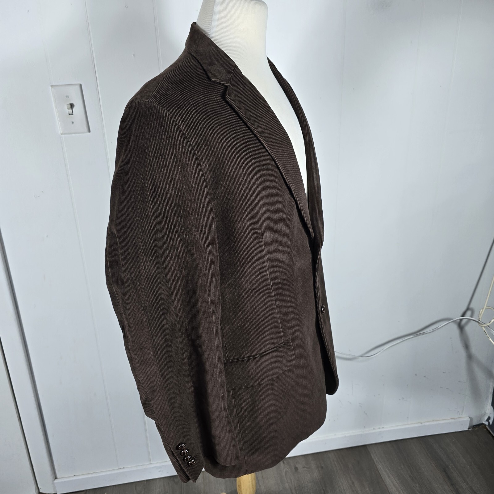 Picture 20 of 24