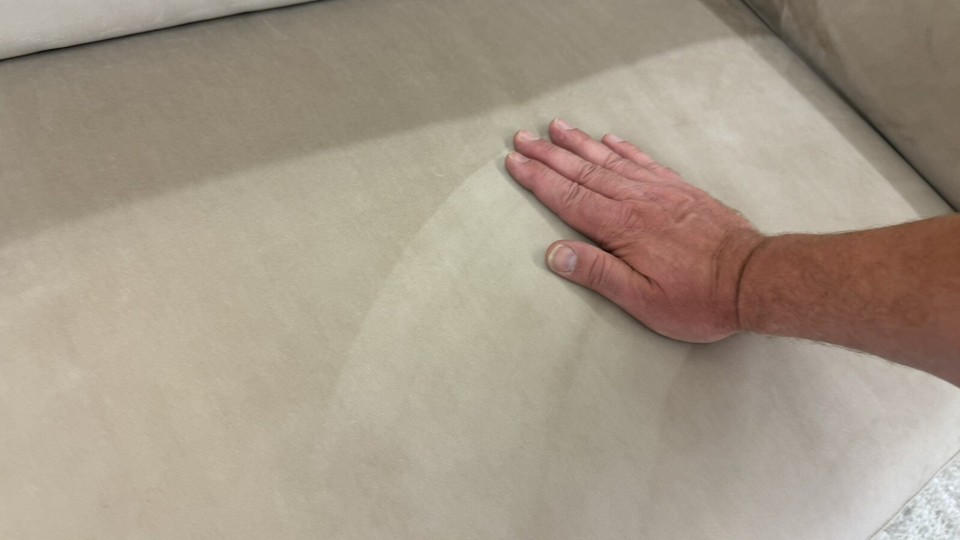 Natuzzi Editions B760 Michelle Velvet Designer Stunning ComfyEx