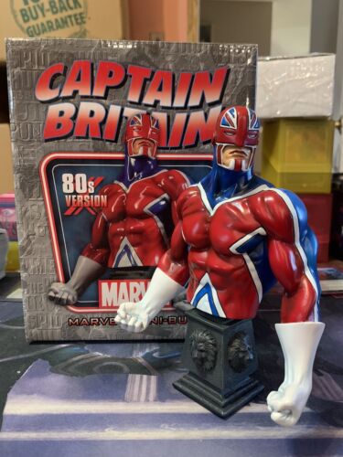 Mini buste Marvel Bowen Captain Britain S 80s version #1058/1500 RARE - Photo 1 sur 2
