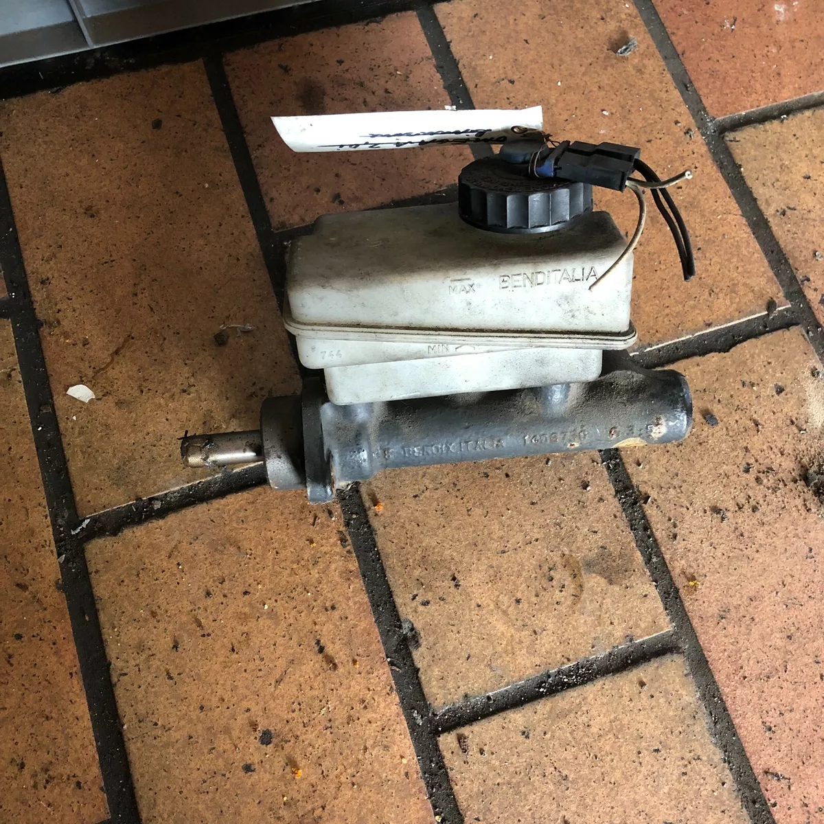 Original Peugeot J5 280 Ducato 2.5D Hauptbremszylinder BENDIX 