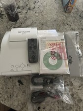 Hitachi CP-A221N 3LCD Projector