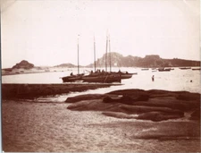 France, Trébeurden, Beach and Fishing Boats Vintage Print Silver Print