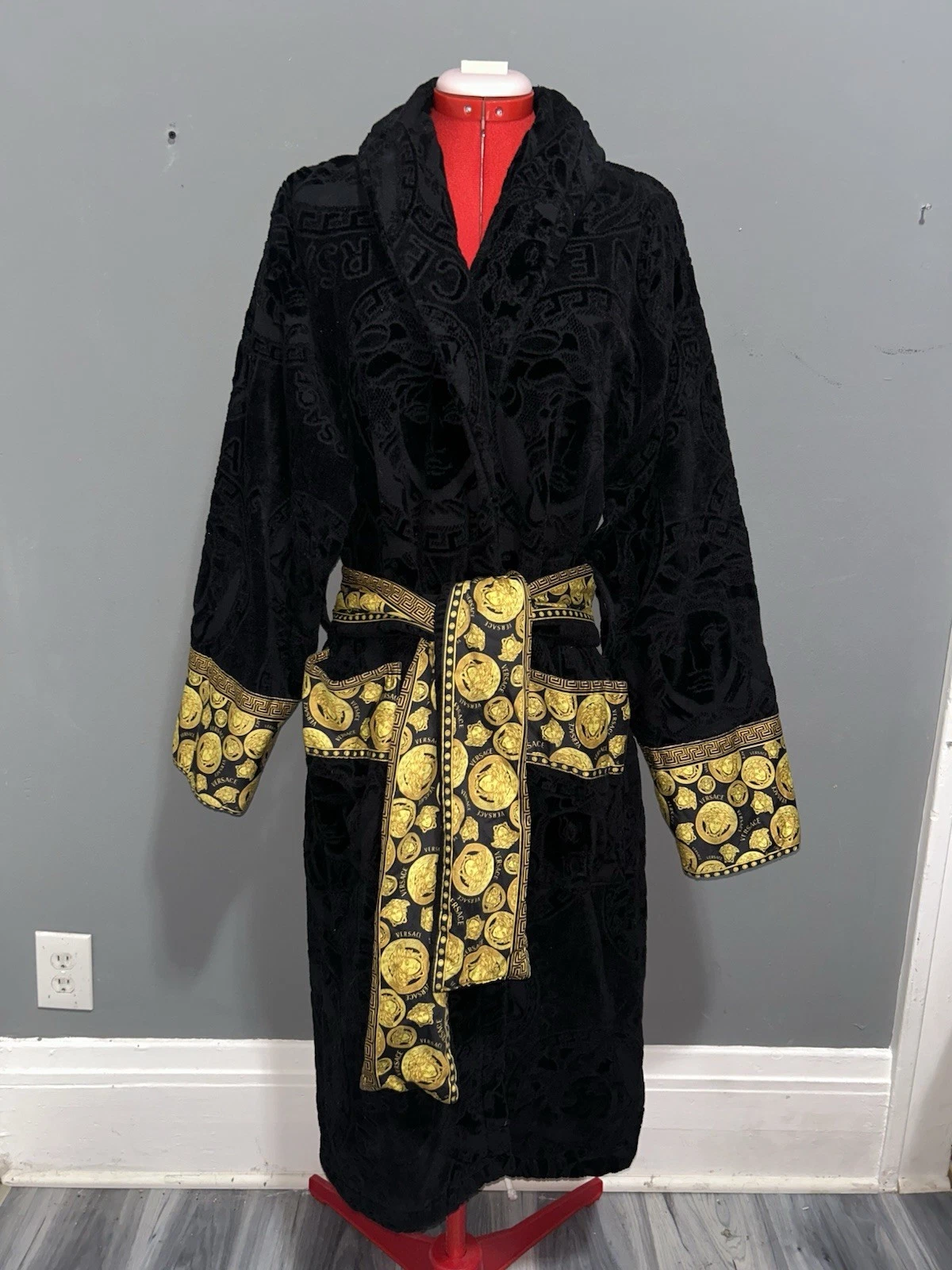 Versace — Versace Medusa Amplified Black Cotton Bathrobe Unisex size XL