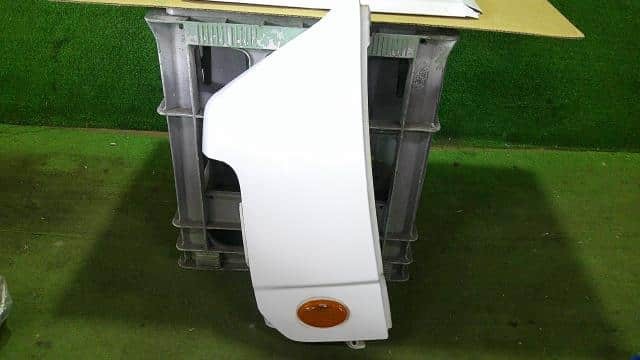 SUBARU Sambar 2003 LE-TV1 Left Fender Panel 51416TC010 [Used] [PA121404408]