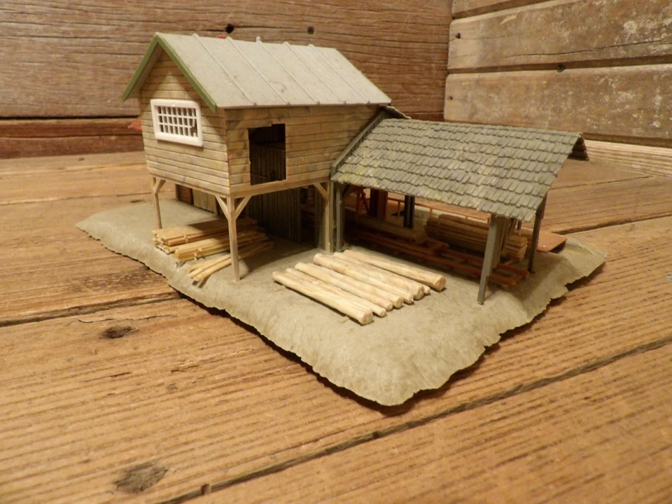 Vintage HO Scale Model Train Pre-Built Wood Industrial Building - Image 4 of 4