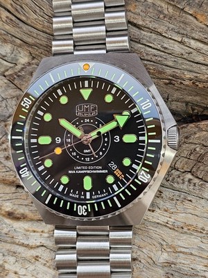 UMF Ruhla Limited Edition  NVA Kampfschwimmer  GMT   Ref. 68/499   Full Set