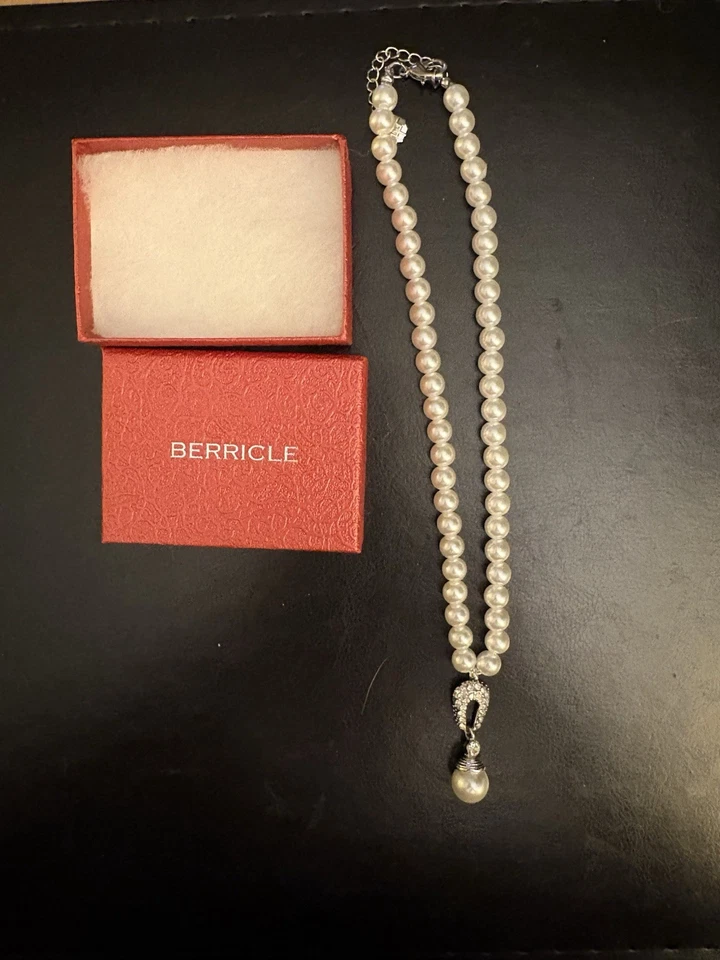 Berricle Necklace - Image 2 of 2