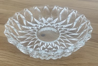 Schmuckschale Pressglas 14 cm Durchmesser sehr guter Zustand